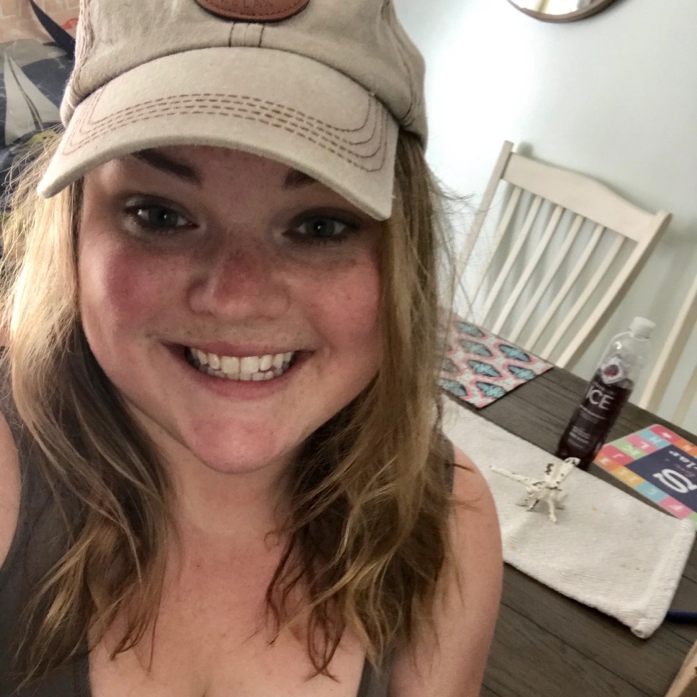 Meet your Posher, Haley